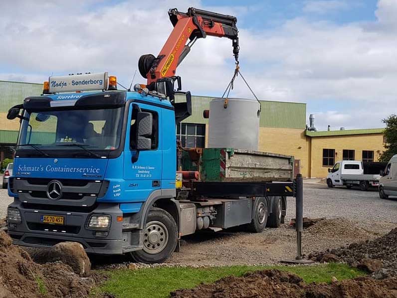 Schmatz bil med kran